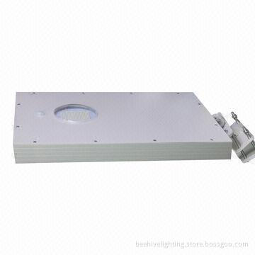 All-in-one Integrated Solar Garden Light with 12W Power, -30 to 70°C Working Temperature